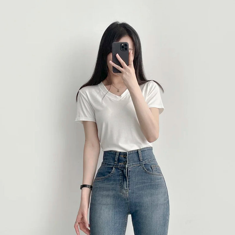 T-shirt Básica Feminina Top cropped malha canelada nozinho estiloso